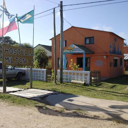 Hostel Lo De Milton Barra de Valizas Kültér fotó